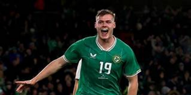 锋线与中后场回归潮—经验球员稳住国家队结构-AG百家乐